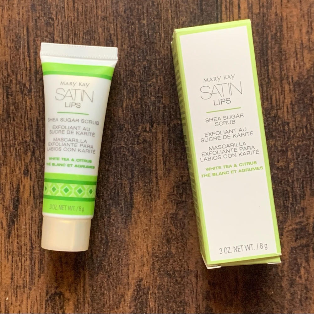 MK White Tea & Citrus Satin Lips Shea Sugar Scrub - exfoliating, plump refresh